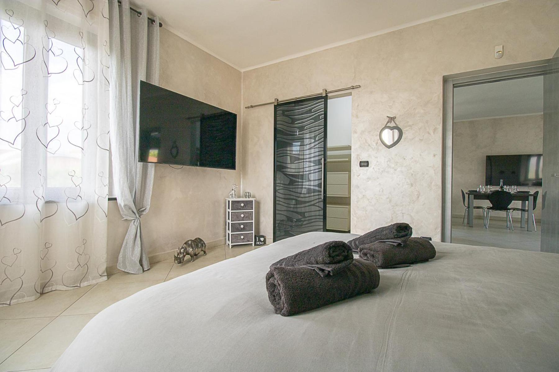 Appartamento In Villa Con Piscina Privata E Jacuzzi Ad Uso Esclusivo Rivarolo Canavese Exterior foto
